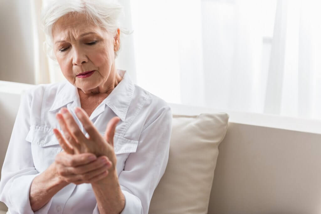 Living with Arthritis? Treat it the Natural and Safe Way